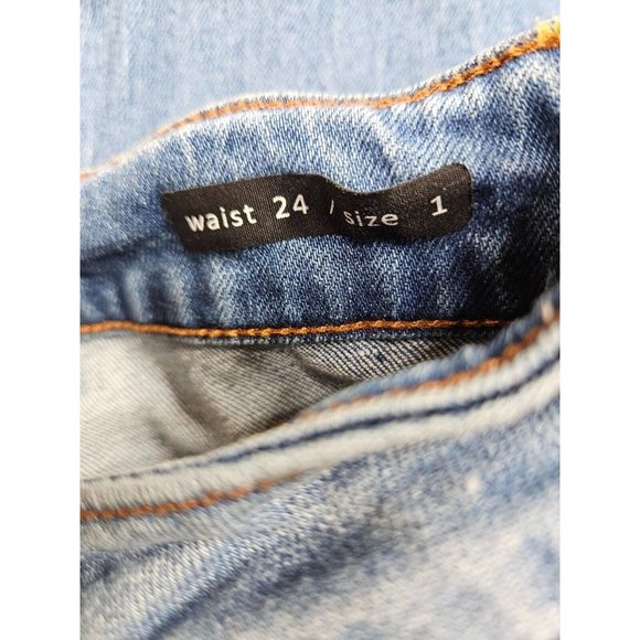 Black Label Juniors Size 1 Fringe Hem Whiskered Cropped Denim Blue Jeans - Picture 6 of 14